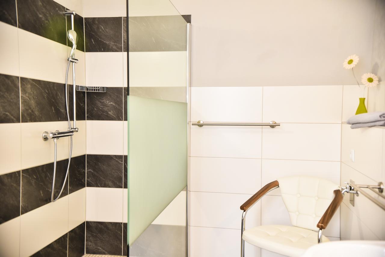 Ferienwohnung Schwarz & Weiss Eisenach Kültér fotó